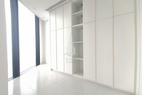 Üürile anda korter asukohaga Corniche Road, Abu Dhabi, AÜE: 3 magamistoaga, 204.4 m² Nr 563582 - pilt 3