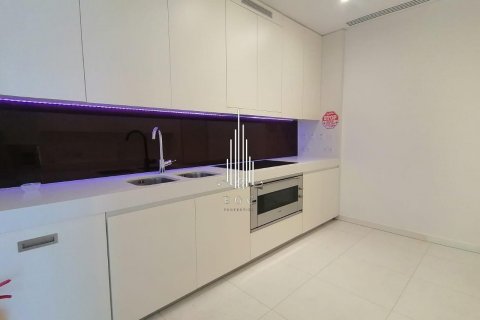 Üürile anda korter asukohaga Corniche Road, Abu Dhabi, AÜE: 3 magamistoaga, 204.4 m² Nr 563582 - pilt 20