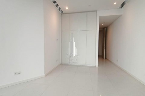 Üürile anda korter asukohaga Corniche Road, Abu Dhabi, AÜE: 3 magamistoaga, 204.4 m² Nr 563582 - pilt 8