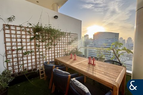 Duplex in Jumeirah Lake Towers, Dubai, UAE 5 bedrooms, 333 sq.m. № 666315 - photo 12