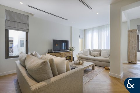 Villa till försäljning i Reem, Dubai, UAE 4 sovrum, 263 kvm Nr. 666318 - fotografi 2