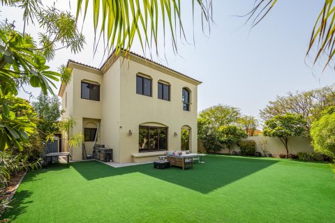 Willa do wynajęcia w Arabian Ranches, Dubai, ZEA 4 sypialnie, 488.28 mkw., nr 764385 - zdjęcie 1