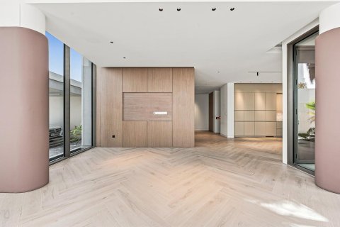Huvila Dubai, Arabiemiraatit 5 makuuhuonetta, 628.58 m2 № 764387 - kuva 2