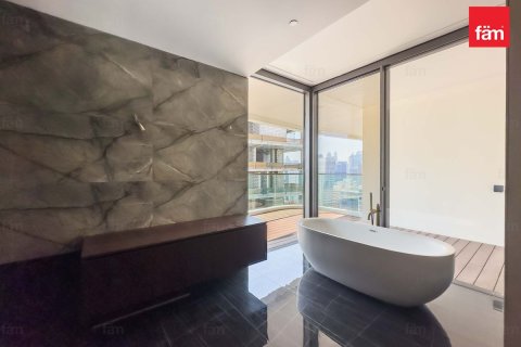 Kattohuoneisto Business Bay, Dubai, Arabiemiraatit 4 makuuhuonetta, 1212.6 m2 № 640395 - kuva 21