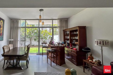 Kaupunkipientalo Dubai, Arabiemiraatit 3 makuuhuonetta, 187.2 m2 № 640391 - kuva 3