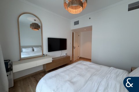 Apartment sa AL MAJARA TOWERS sa Dubai Marina, UAE 2 silid-tulugan, 124 sq.m. № 688984 - larawan 14