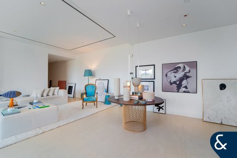 Appartamento a Al Barari, Dubai, EAU 2 camere da letto, 241 mq. № 688981