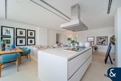 شقة للإيجار في البراري، دبي، الإمارات العربية المتحدة 2 غرفة نوم ، 241 متر مربع ، رقم 688981 - صورة 4