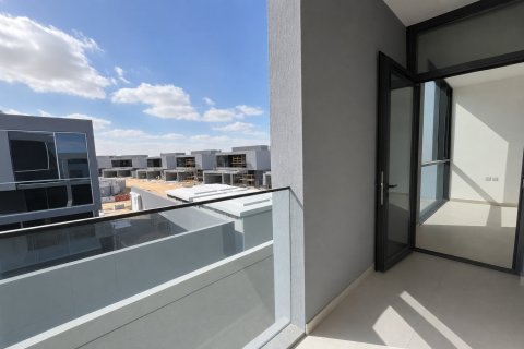 Māja Tilal City, Sharjahjā, AAE 4 istabas, 293.2 m2 Nr. 748848 - attēls 18