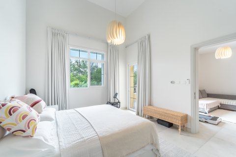 Kaupunkipientalo Dubai, Arabiemiraatit 3 makuuhuonetta, 244 m2 № 698828 - kuva 12