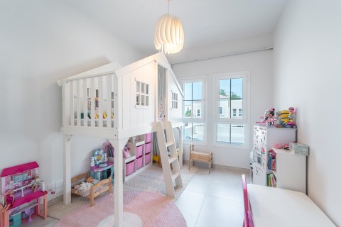 Kaupunkipientalo Dubai, Arabiemiraatit 3 makuuhuonetta, 244 m2 № 698828 - kuva 14