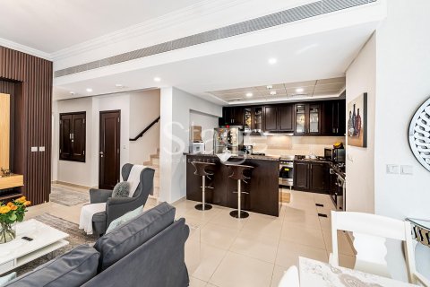 Vila u Serena, Dubai, UAE 3 spavaćih soba, 263 m2 Br. 658624 - fotografija 13