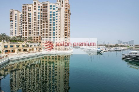 Apartemen di Palm Jumeirah, Dubai, UEA 2 kamar tidur, 155.8 m2 nomor 633442 - foto 36