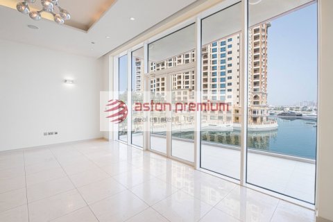 Apartemen di Palm Jumeirah, Dubai, UEA 2 kamar tidur, 155.8 m2 nomor 633442 - foto 5