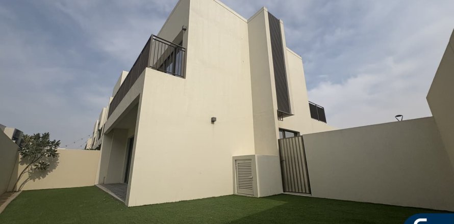 Vila di Dubai South (Dubai World Central), Dubai, UAE 4 bilik tidur, 237 meter persegi № 685048