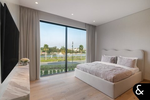Villa en venta en Jumeirah Islands, Dubai, EAU 5 dormitorios, 548 m2 № 685049 - foto 21