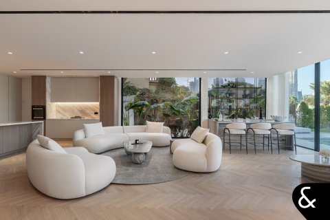 Villa en venta en Jumeirah Islands, Dubai, EAU 5 dormitorios, 548 m2 № 685049 - foto 9