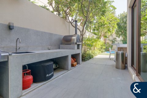 Vilë në Meydan, Dubai, Emiratet e Bashkuara Arabe 5 dhoma gjumi, 697 m2. № 685053 - Foto 13