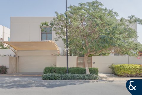 Vilë në Meydan, Dubai, Emiratet e Bashkuara Arabe 5 dhoma gjumi, 697 m2. № 685053 - Foto 4