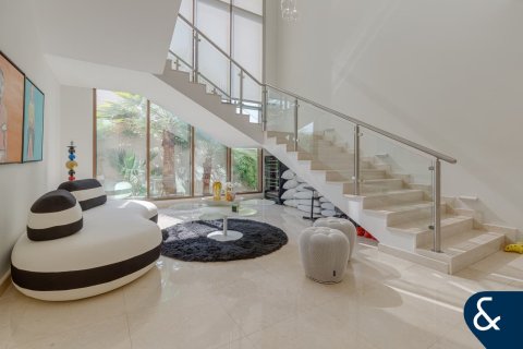 Vilë në Meydan, Dubai, Emiratet e Bashkuara Arabe 5 dhoma gjumi, 697 m2. № 685053 - Foto 6