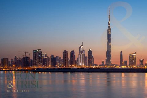 Downtown Dubai (Downtown Burj Dubai)、Dubai、UAE にあるマンション販売中 2ベッドルーム、171 m2、No648285 - 写真 2