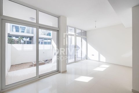 Kuća u nizu u gradu Dubai, UAE 3 spavaće sobe, 114.64 m2 Br. 759547 - Slika 10