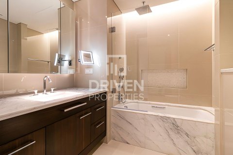 Lägenhet till försäljning i Downtown Dubai (Downtown Burj Dubai), Dubai, UAE 2 sovrum, 158 kvm Nr. 653579 - fotografi 16