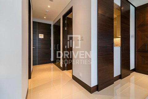 Lägenhet till försäljning i Downtown Dubai (Downtown Burj Dubai), Dubai, UAE 2 sovrum, 158 kvm Nr. 653579 - fotografi 8