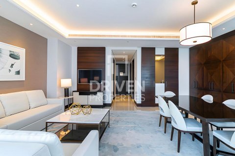 Lägenhet till försäljning i Downtown Dubai (Downtown Burj Dubai), Dubai, UAE 2 sovrum, 158 kvm Nr. 653579 - fotografi 1