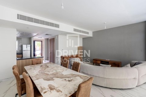 Müüa ridamaja asukohaga Dubai, AÜE: 3 magamistoaga, 172.89 m² Nr 743925 - pilt 2
