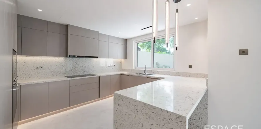 Vila u The Springs, Dubai, UAE 228 m2, 3 spavaćih soba Br. 738362