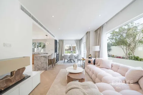 Vila u The Springs, Dubai, UAE 4 spavaćih soba, 209 m2 Br. 738365 - fotografija 1