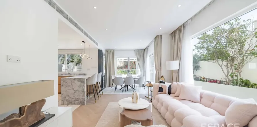 Vila u The Springs, Dubai, UAE 209 m2, 4 spavaćih soba Br. 738365