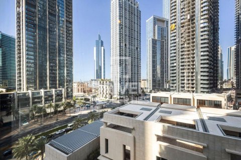 Apartamento para arrendamento em Downtown Dubai (Downtown Burj Dubai), Dubai, EAU 2 quartos, 102.84 m2 № 745666 - foto 14