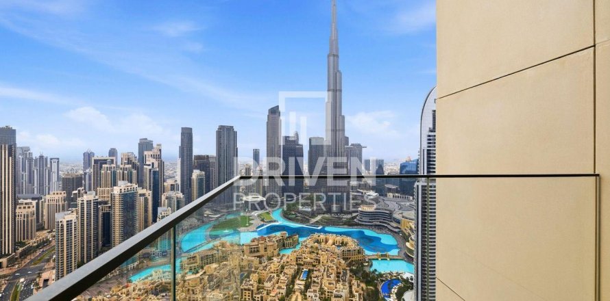 דירה ב Downtown Dubai (Downtown Burj Dubai), Dubai, איחוד האמירויות 3 חדרי שינה, 127.09 מ"ר מספר 745665