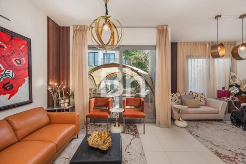 Vila v Tilal Al Ghaf, Dubai, SAE 3 spálne, 235 m2 č. 643835 - Fotografia 10