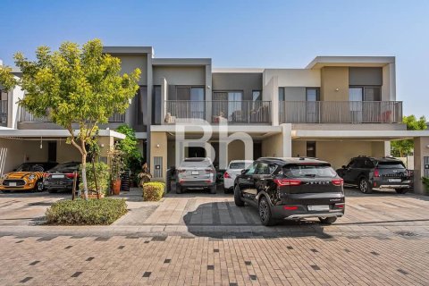 Vila v Tilal Al Ghaf, Dubai, SAE 3 spálne, 235 m2 č. 643835 - Fotografia 9