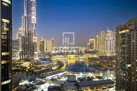 Downtown Dubai (Downtown Burj Dubai), UAE의 판매용 아파트 침실 3개, 190제곱미터 번호 683643 - 사진 1