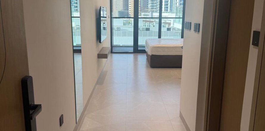 Apartment in Dubai, UAE 38.5 sq.m. № 727344