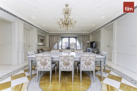 Leilighet til salgs i Culture Village, Dubai, Emiratene 2 soverom, 156.5 kvm Nr. 668823 - Foto 7