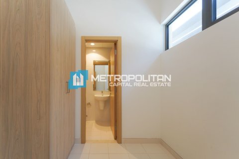 Vila v Abu Dhabi, SAE 5 ložnice, 260 m² Č.: 638011 - fotografie 23