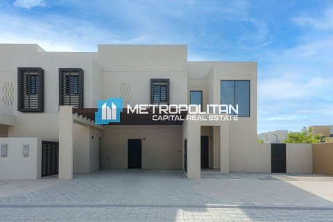 Townhouse sa Ghantoot, Abu Dhabi, UAE 3 silid-tulugan, 422.5 sq.m. № 638012 - larawan 13