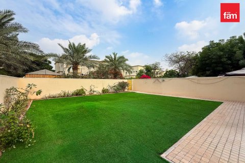 Vilă de vânzare în Dubai, EAU 3 dormitoare, 365.3 mp.  №678997 - poză 21