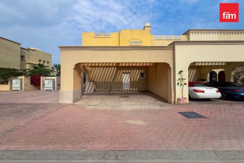 Vilă de vânzare în Dubai, EAU 3 dormitoare, 365.3 mp.  №678997 - poză 18