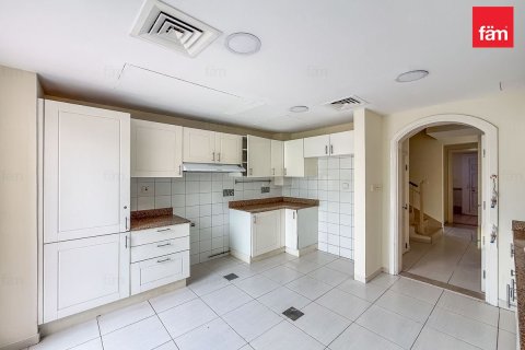 Vilă de vânzare în Dubai, EAU 3 dormitoare, 365.3 mp.  №678997 - poză 14