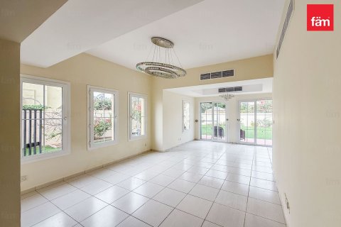 Vilă de vânzare în Dubai, EAU 3 dormitoare, 365.3 mp.  №678997 - poză 4