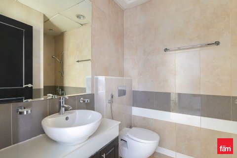 Vilă de închiriat în Dubai, EAU 4 dormitoare, 170.3 mp.  №678998 - poză 15