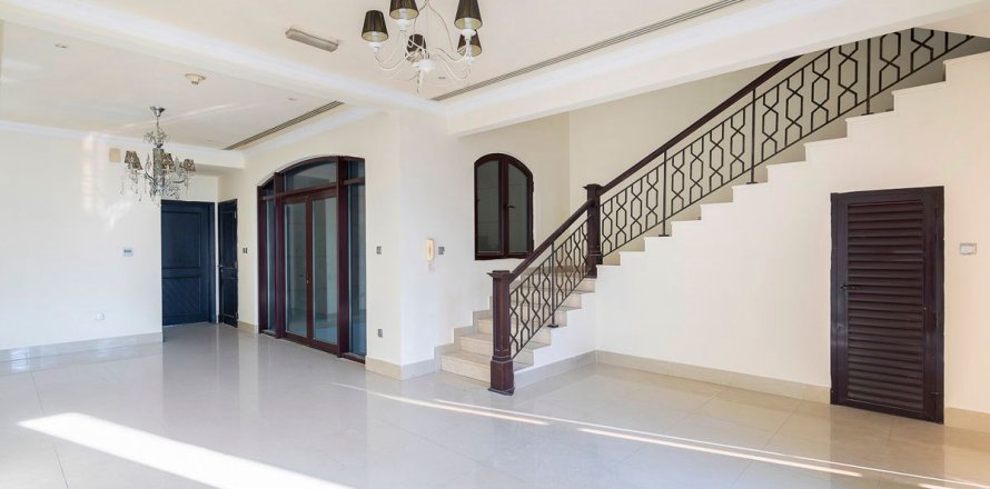 Vilă în Dubai, EAU 4 dormitoare, 170.3 mp.  №678998