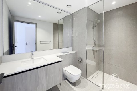 Vila u Dubai, UAE 4 spavaćih soba, 226.1 m2 Br. 669168 - fotografija 17