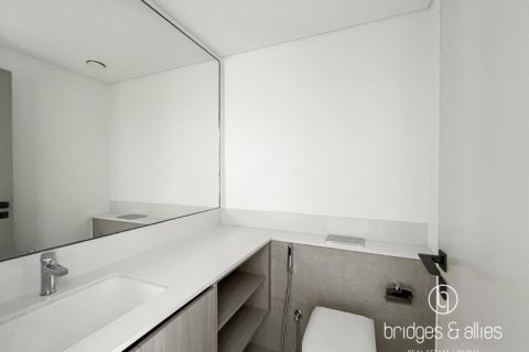 Vila u Dubai, UAE 4 spavaćih soba, 226.1 m2 Br. 669168 - fotografija 14